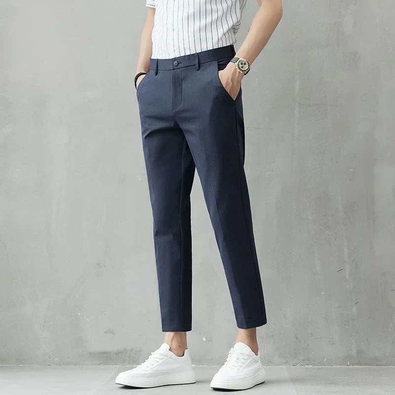 Clásico Madrid | Modern Slim-Fit Trousers – Versatile Men’s Style