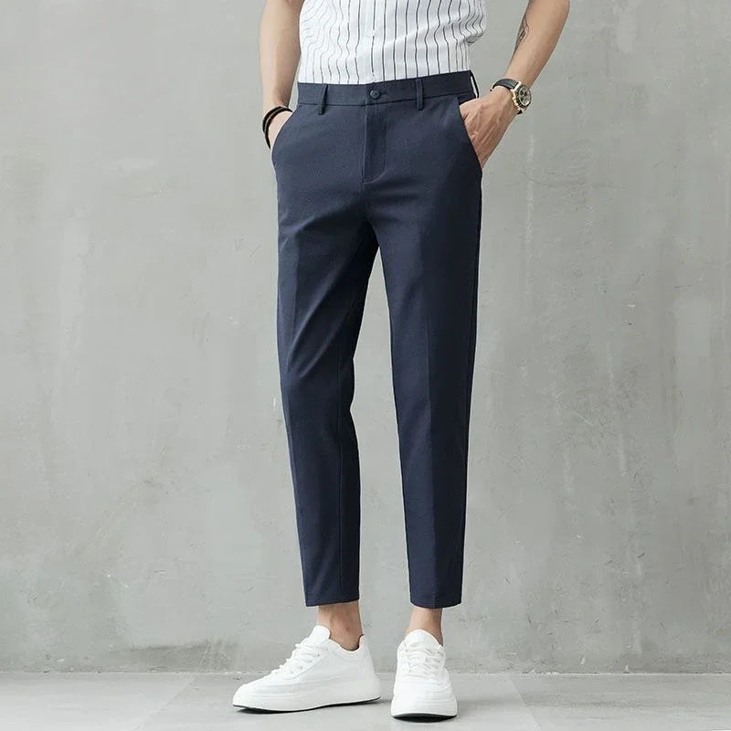 Clásico Madrid | Modern Slim-Fit Trousers – Versatile Men’s Style